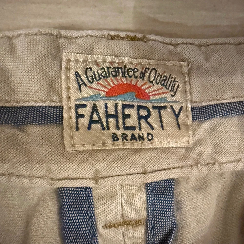 Faherty Brand Mens All Day Shorts Khaki Tan Chino Stretch Twill Size 40